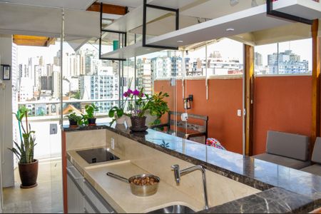 Apartamento à venda com 170m², 2 quartos e 1 vagaÁrea de Serviço