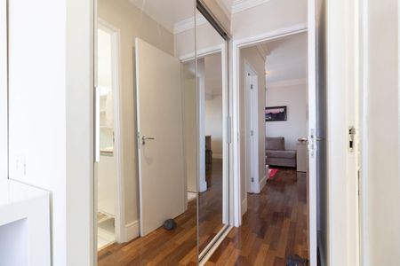 Apartamento para alugar com 68m², 2 quartos e 1 vagaSuíte