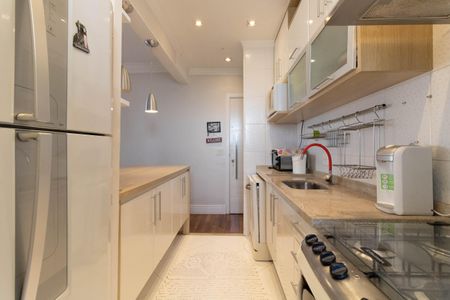 Apartamento para alugar com 68m², 2 quartos e 1 vagaCozinha