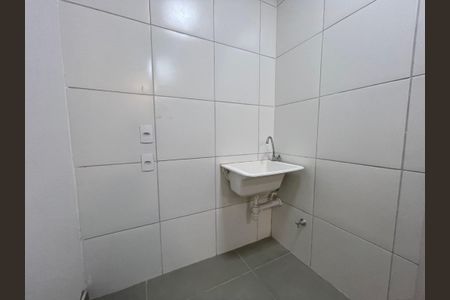 Apartamento à venda com 38m², 2 quartos e sem vaga Apartamento à venda com 38m², 2 quartos e sem vagaCozinha e Área de Serviço