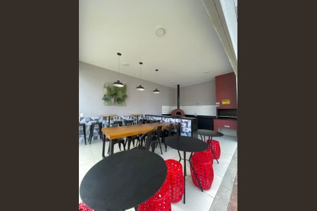 Apartamento à venda com 38m², 2 quartos e sem vagaÁrea comum