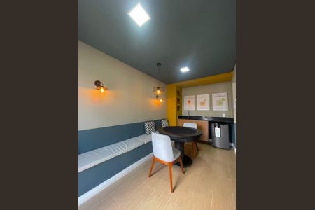 Apartamento à venda com 38m², 2 quartos e sem vagaÁrea comum