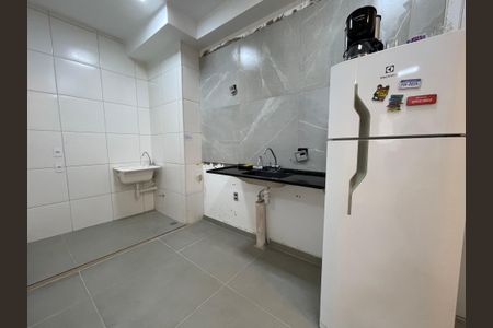 Apartamento à venda com 38m², 2 quartos e sem vaga Apartamento à venda com 38m², 2 quartos e sem vagaCozinha e Área de Serviço