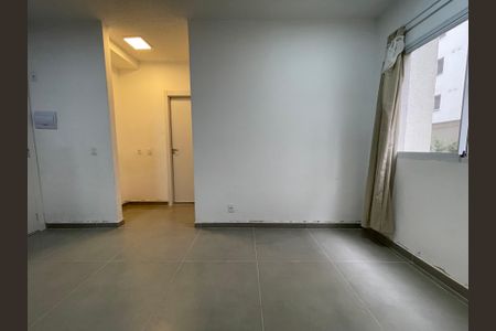 Apartamento à venda com 38m², 2 quartos e sem vaga Apartamento à venda com 38m², 2 quartos e sem vagaSala