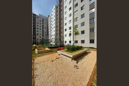 Apartamento à venda com 38m², 2 quartos e sem vagaÁrea comum