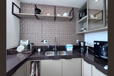 Casa de condomínio à venda com 407m², 5 quartos e 2 vagasCozinha