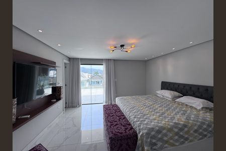 Casa de condomínio à venda com 407m², 5 quartos e 2 vagasSuíte 1