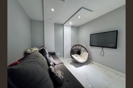 Casa de condomínio à venda com 407m², 5 quartos e 2 vagasSala de TV