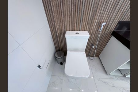 Casa de condomínio à venda com 407m², 5 quartos e 2 vagasBanheiro da Suíte 1