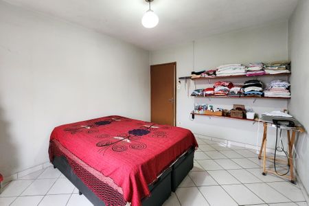Casa à venda com 109m², 2 quartos e 2 vagas Casa à venda com 109m², 2 quartos e 2 vagasQuarto 1