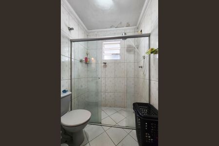 Casa à venda com 109m², 2 quartos e 2 vagas Casa à venda com 109m², 2 quartos e 2 vagasBanheiro