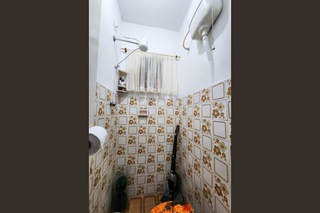 Casa à venda com 109m², 2 quartos e 2 vagas Casa à venda com 109m², 2 quartos e 2 vagasBanheiro de Serviço