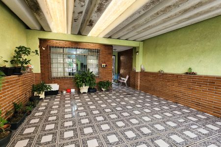 Casa à venda com 109m², 2 quartos e 2 vagas Casa à venda com 109m², 2 quartos e 2 vagasGaragem