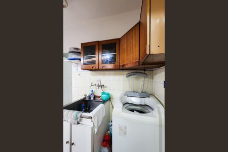 Casa à venda com 109m², 2 quartos e 2 vagas Casa à venda com 109m², 2 quartos e 2 vagasÁrea de Serviço