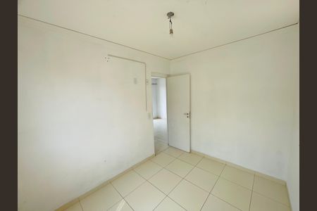 Quarto 2 de apartamento para alugar com 2 quartos, 51m² em Parque Industrial Cumbica, Guarulhos