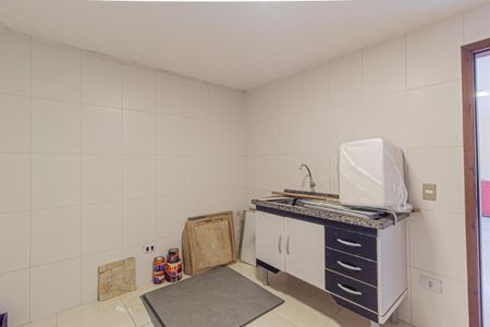 Casa à venda com 312m², 4 quartos e 8 vagasCozinha da Edícula