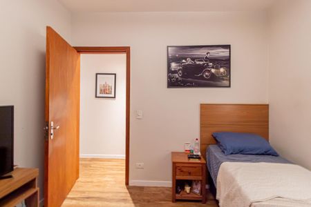 Casa à venda com 312m², 4 quartos e 8 vagasQuarto 1