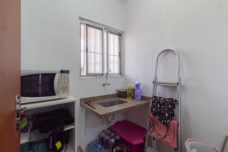 Casa à venda com 312m², 4 quartos e 8 vagasCopa