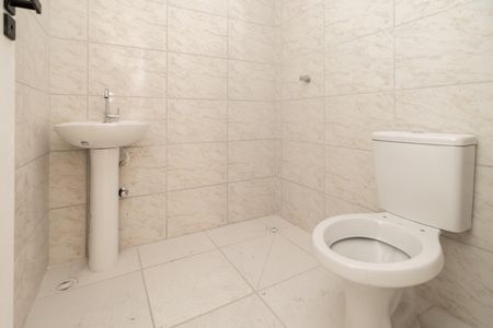 Apartamento para alugar com 42m², 2 quartos e 1 vaga Apartamento para alugar com 42m², 2 quartos e 1 vagaBanheiro Social