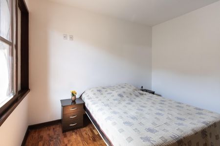 Casa à venda com 258m², 4 quartos e 6 vagasSuíte 1