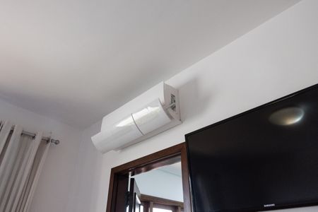 Casa à venda com 258m², 4 quartos e 6 vagasSuíte 3