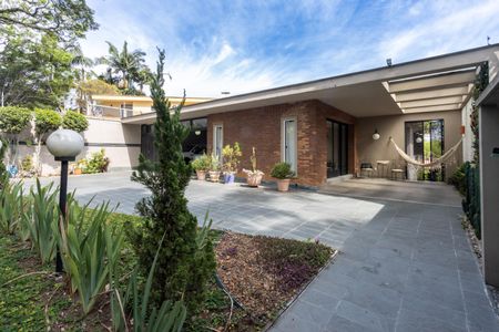 Casa à venda com 258m², 4 quartos e 6 vagasÁrea comum 