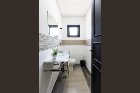 Casa à venda com 258m², 4 quartos e 6 vagasLavabo