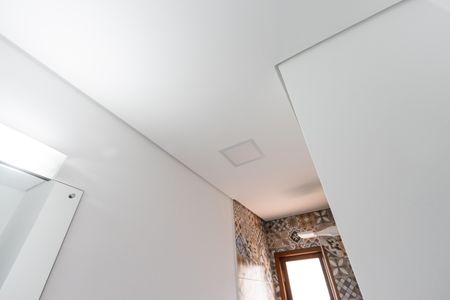 Casa à venda com 258m², 4 quartos e 6 vagasBanheiro da Suíte 1