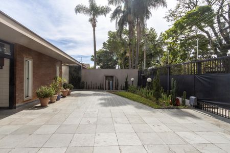 Casa à venda com 258m², 4 quartos e 6 vagasÁrea comum 