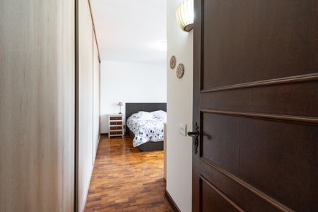 Casa à venda com 258m², 4 quartos e 6 vagasSuíte 3