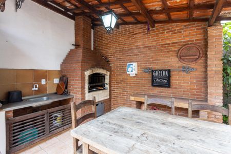 Casa à venda com 258m², 4 quartos e 6 vagasÁrea comum