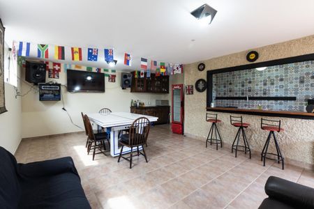 Casa à venda com 258m², 4 quartos e 6 vagasÁrea comum