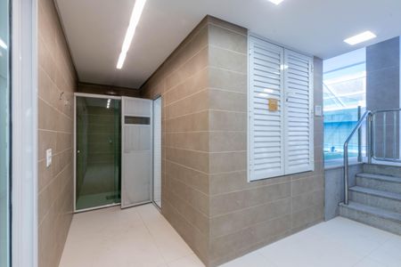Apartamento à venda com 180m², 4 quartos e 4 vagasSauna