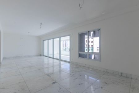 Apartamento à venda com 180m², 4 quartos e 4 vagasSala