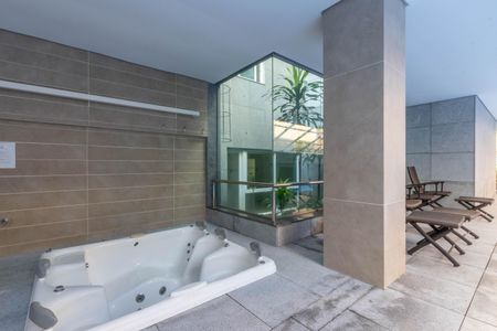 Apartamento à venda com 180m², 4 quartos e 4 vagasSPA