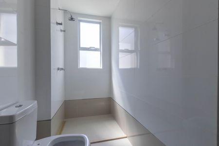 Apartamento à venda com 180m², 4 quartos e 4 vagasBanheiro da Suíte 2