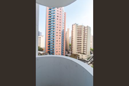 Varanda de kitnet/studio para alugar com 1 quarto, 26m² em Liberdade, São Paulo