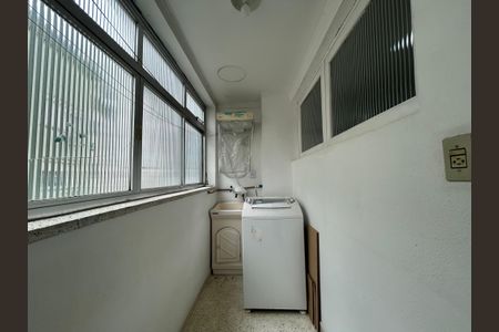 Apartamento à venda com 60m², 1 quarto e sem vagaÁrea de Serviço