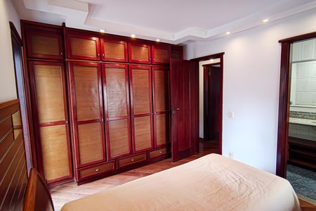 Casa à venda com 310m², 4 quartos e 2 vagasquarto 1 suite