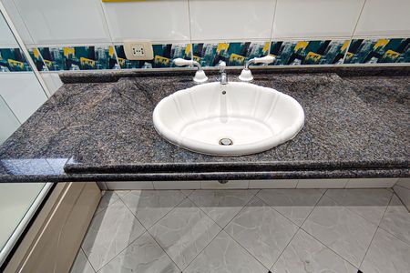 Casa à venda com 310m², 4 quartos e 2 vagasquarto 2 suite