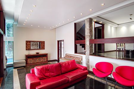 sala de casa à venda com 4 quartos, 310m² em Pechincha, Rio de Janeiro