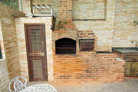 Casa à venda com 310m², 4 quartos e 2 vagaschurrasqueira