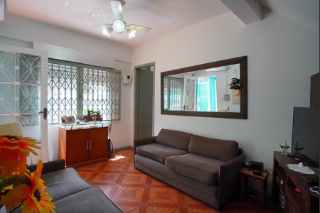 Sala de casa à venda com 3 quartos, 154m² em Jardim Itu, Porto Alegre