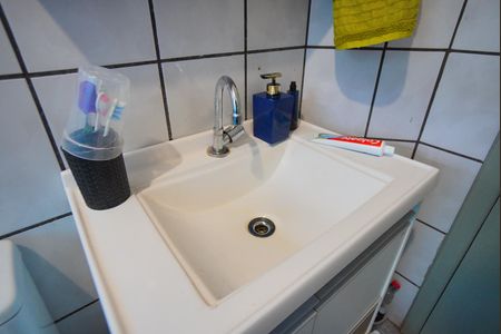 Casa à venda com 154m², 3 quartos e 2 vagasBanheiro 1