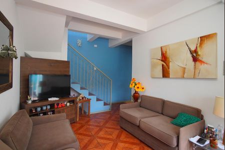 Sala de casa à venda com 3 quartos, 154m² em Jardim Itu, Porto Alegre