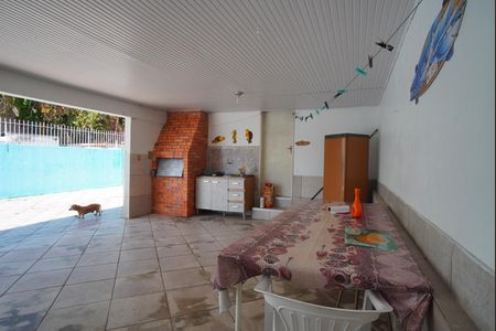 Casa à venda com 154m², 3 quartos e 2 vagasÁrea comum - Churrasqueira