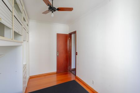 Apartamento para alugar com 56m², 2 quartos e 2 vagas Apartamento para alugar com 56m², 2 quartos e 2 vagasQuarto 2