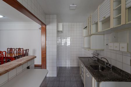 Apartamento para alugar com 56m², 2 quartos e 2 vagas Apartamento para alugar com 56m², 2 quartos e 2 vagasCozinha