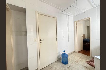 Apartamento para alugar com 154m², 4 quartos e 2 vagasÁrea de Serviço