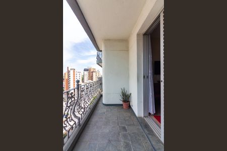 Apartamento à venda com 104m², 3 quartos e 1 vagaSacada Suíte 2